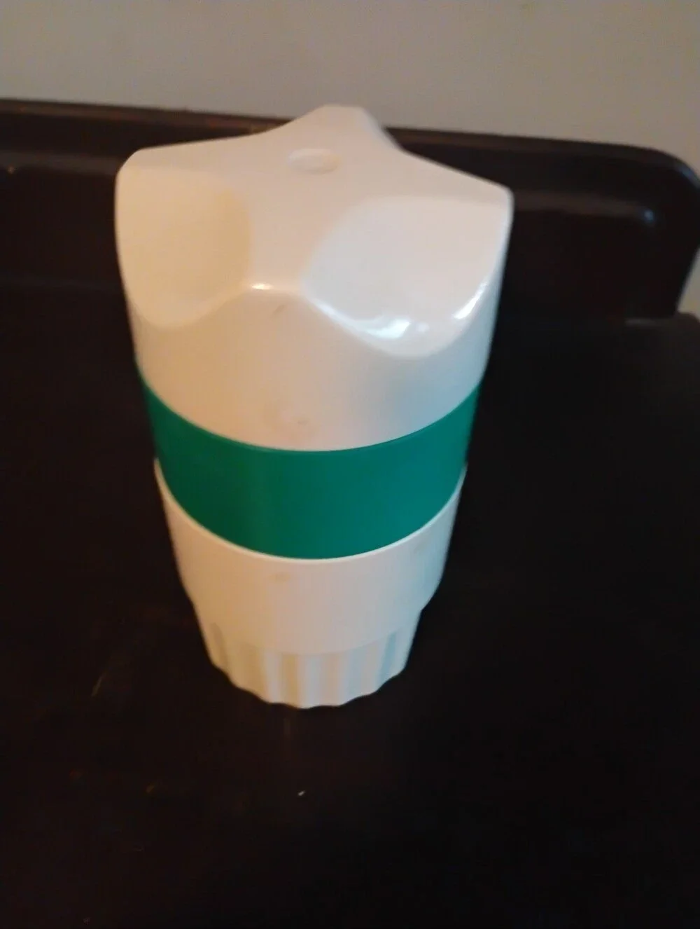 Vintage Mod Plastic Hand Citrus Juicer 3-Piece Stackable Space Saver